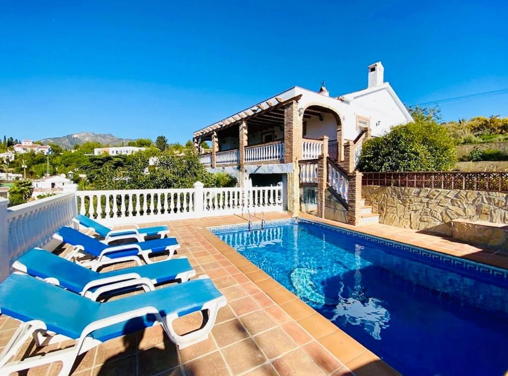 Villa Antonio, Private Pool,A C, Parking, BBQ - 1