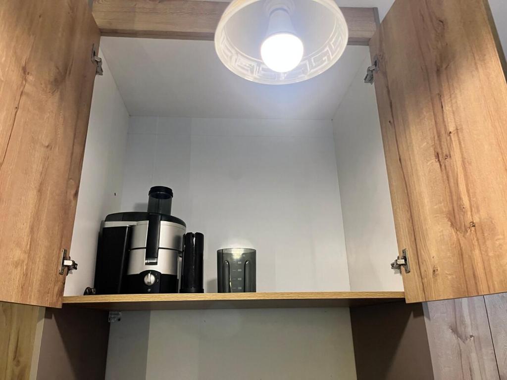 Spacious Private Apartment 2 Bedrooms Full PB Laundry Patio - 2