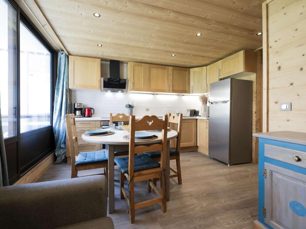 Appartement cosy 4 pers. 30m² rénové, ski aux pieds, équipements modernes, proche commerces et commodités - FR-1-545-15 - 5