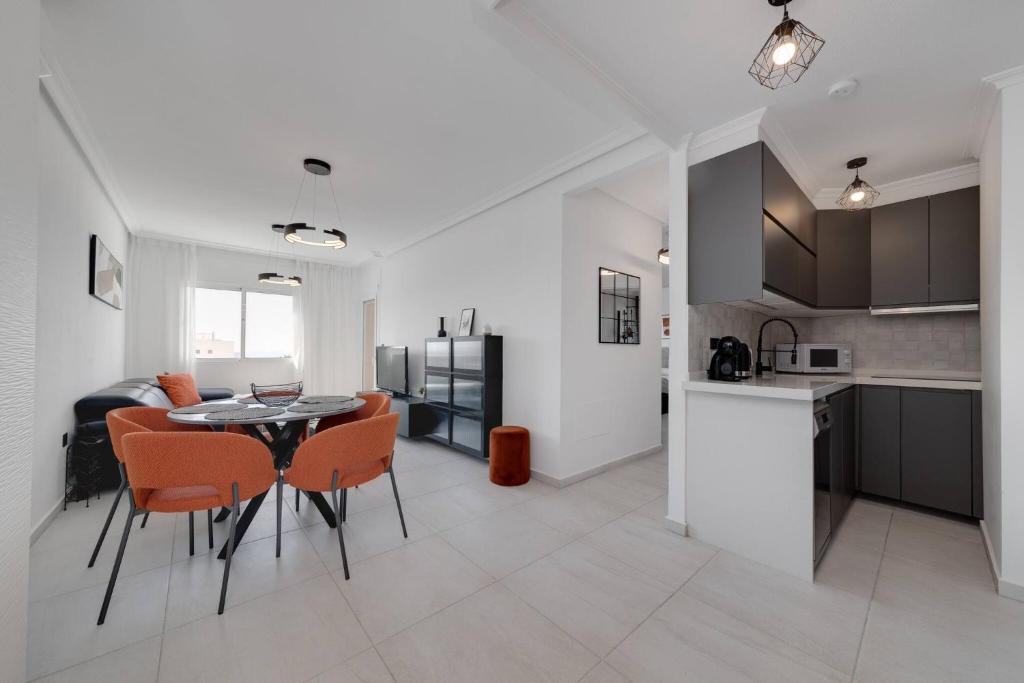 CB Living - Seaview penhouse in Cabo Roig - 2
