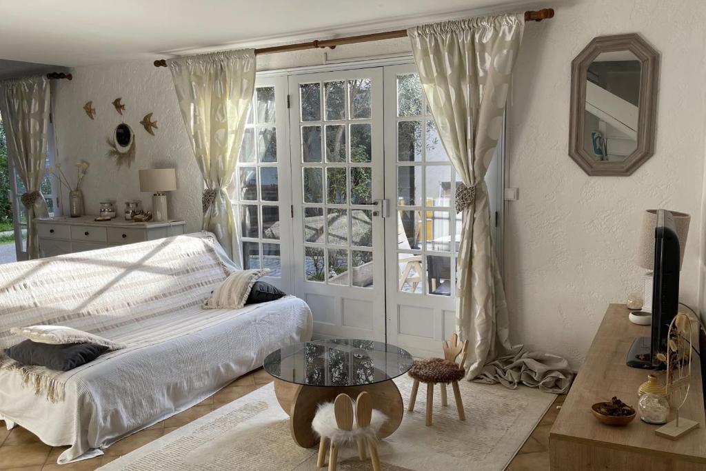 Maison de charme à quelques minutes de la plage - 2