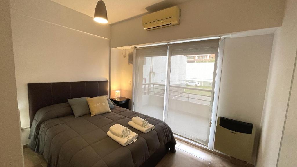 Studio in modern complex with 24-hour security - 5