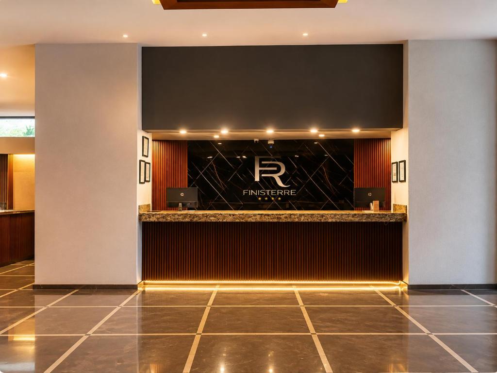 Hotel Finisterre - 1