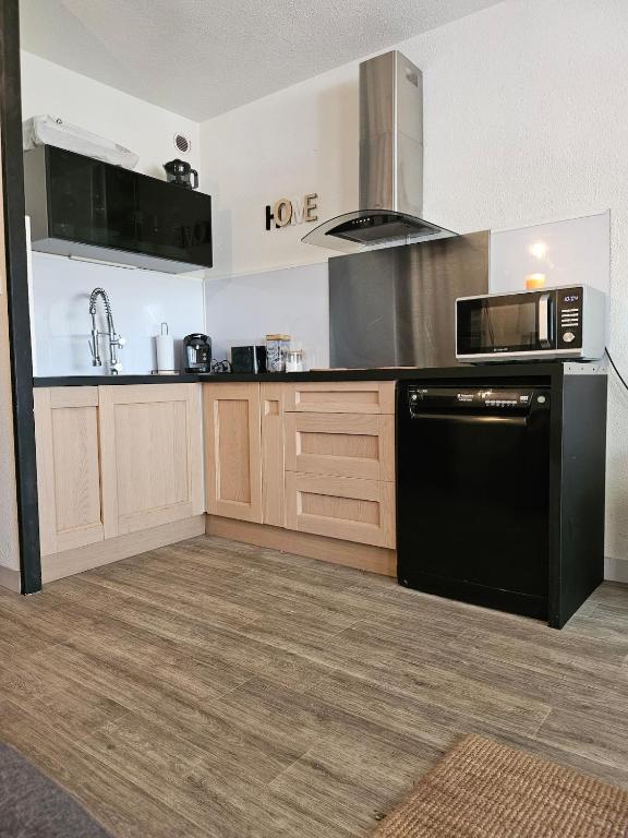 Studio avec piscine et place de parking prive - 5
