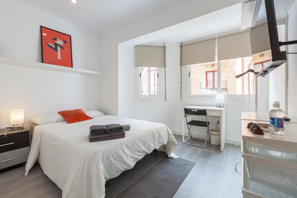 Barça Stadium - Modern 4 bedroom apartment - 3