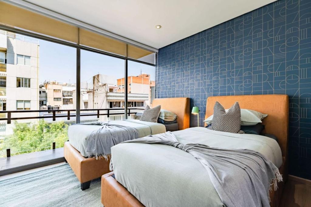 2 Condos in La Roma Parking, Perfect for Groups - 5