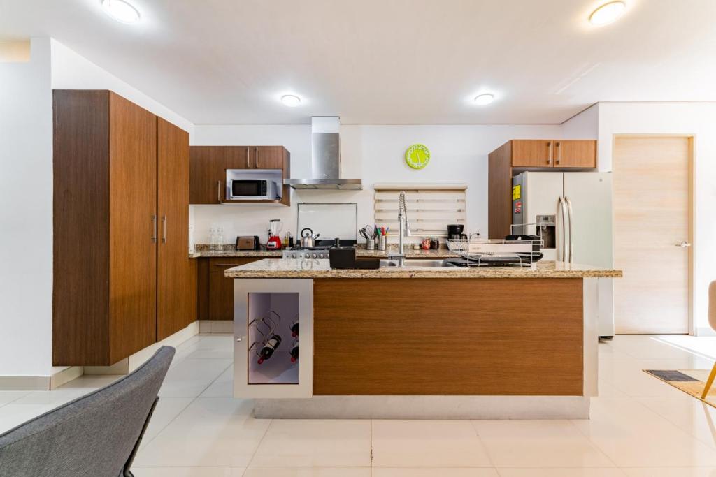 3BR Roma Norte Stay Balcony and Workspace - 2