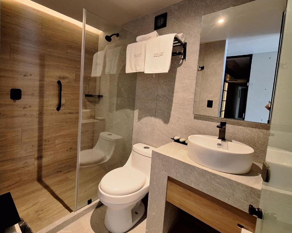 Hotel Block Suites - 5