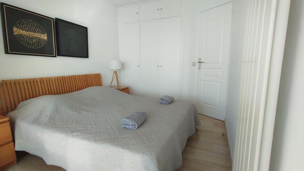 Sea View, Pool, Tennis, AC - Near Cannes - 2