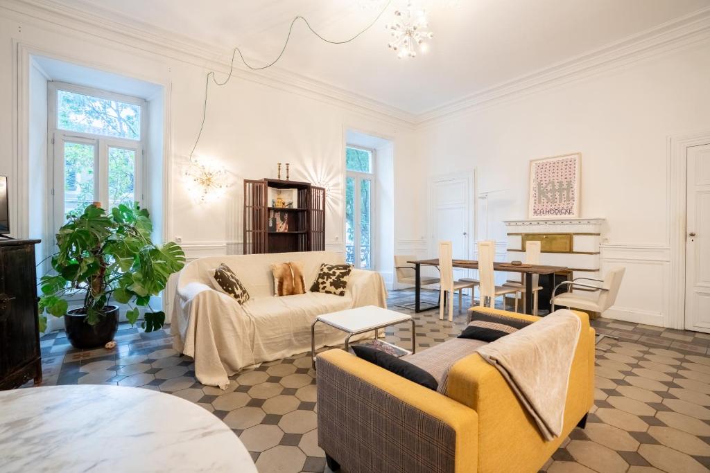 Maison Questel YourHostHelper - 1