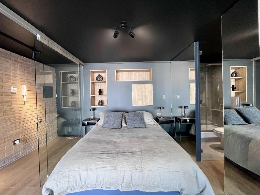 Modern Studio - City Views Fast Wifi & Parking - 3