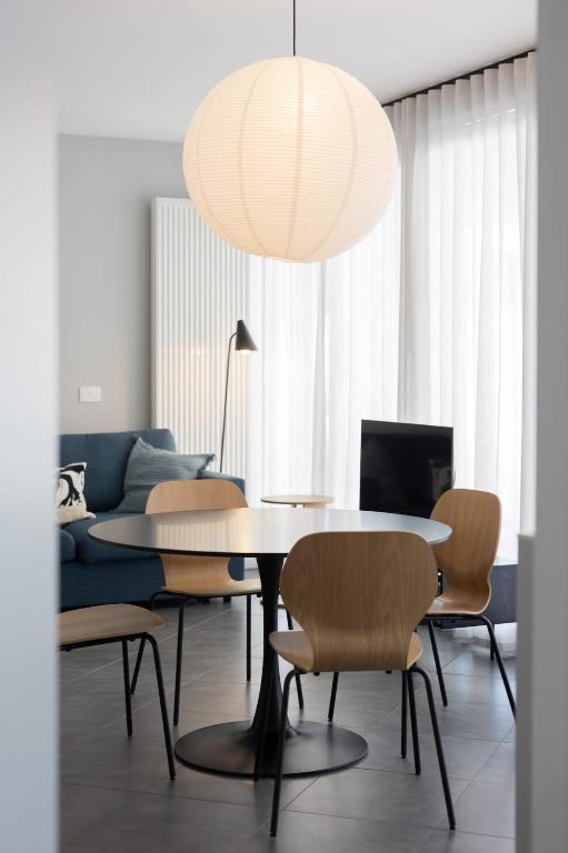 Private Parking - Manzoni Apartments - 1