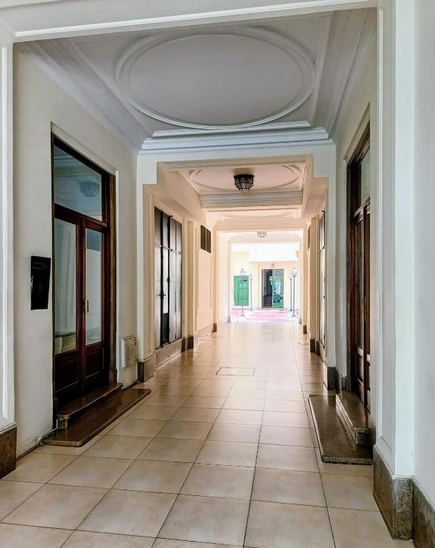 Classic apartment in San Nicolás with balcony - 5