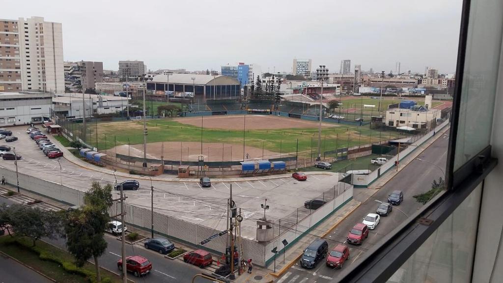 Brand-New Apartment with Views of AELU & Plaza San Miguel - 1