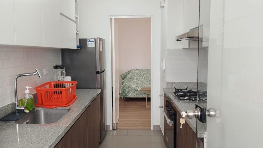 Brand-New Apartment with Views of AELU & Plaza San Miguel - 2