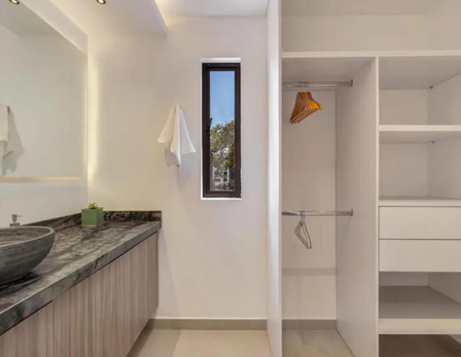 Apartamento con jacuzzi y discoteca, 3 habitaciones, poblado medellín - 5