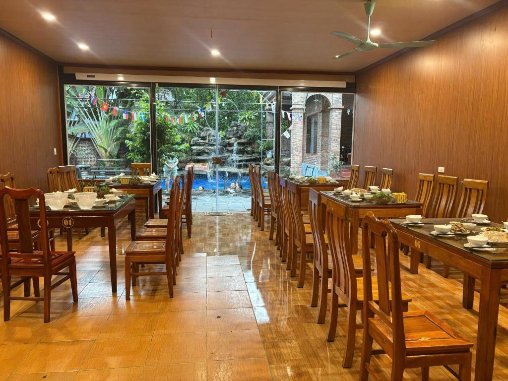 Ninh Binh Mountain View Homestay