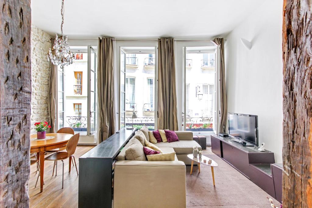 Beau studio-loft au coeur du Marais - 2