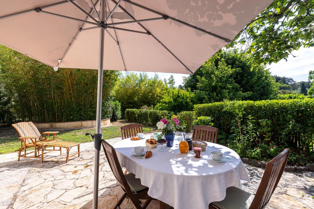 4 people, Provençal villa with pool - 5