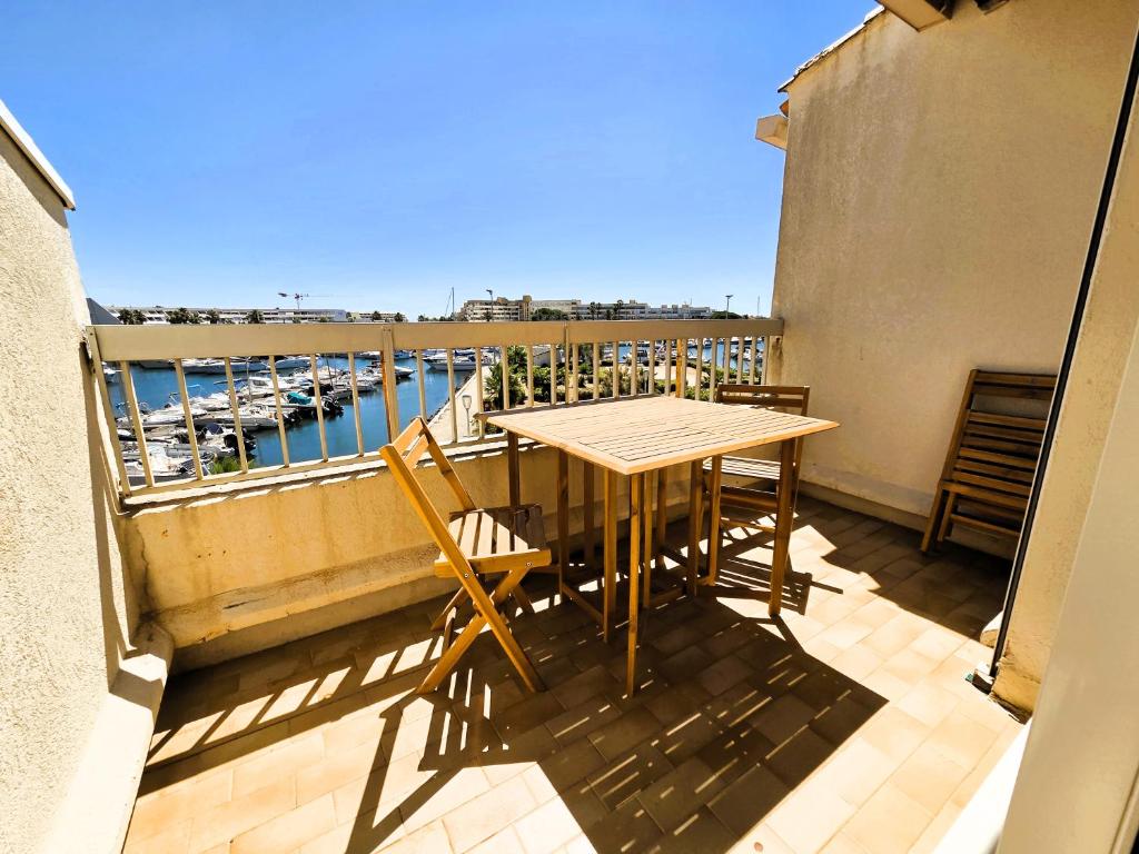 697 Appartement Studio mezzanine Résidence Port Soleil - 4