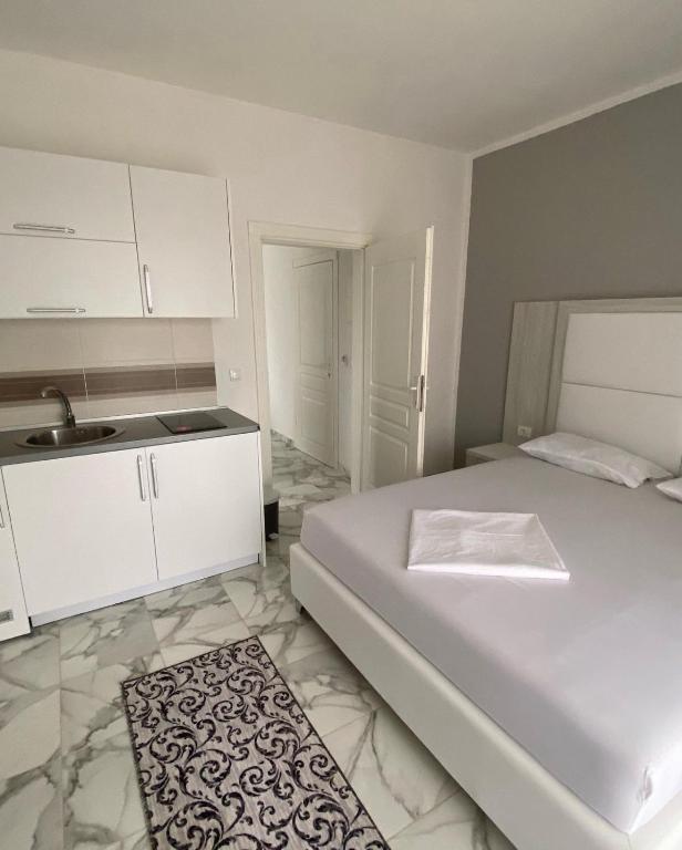 Maxhuri Apartments - 2