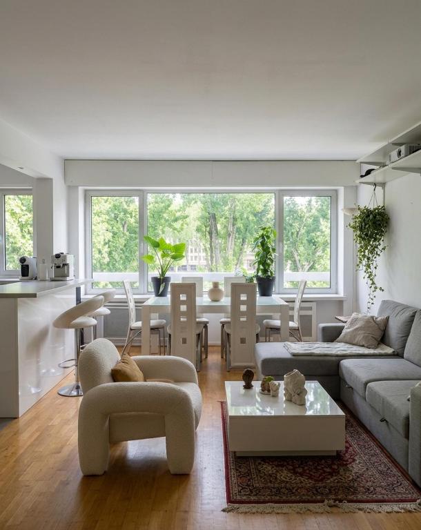 Live like a Parisian view - 3