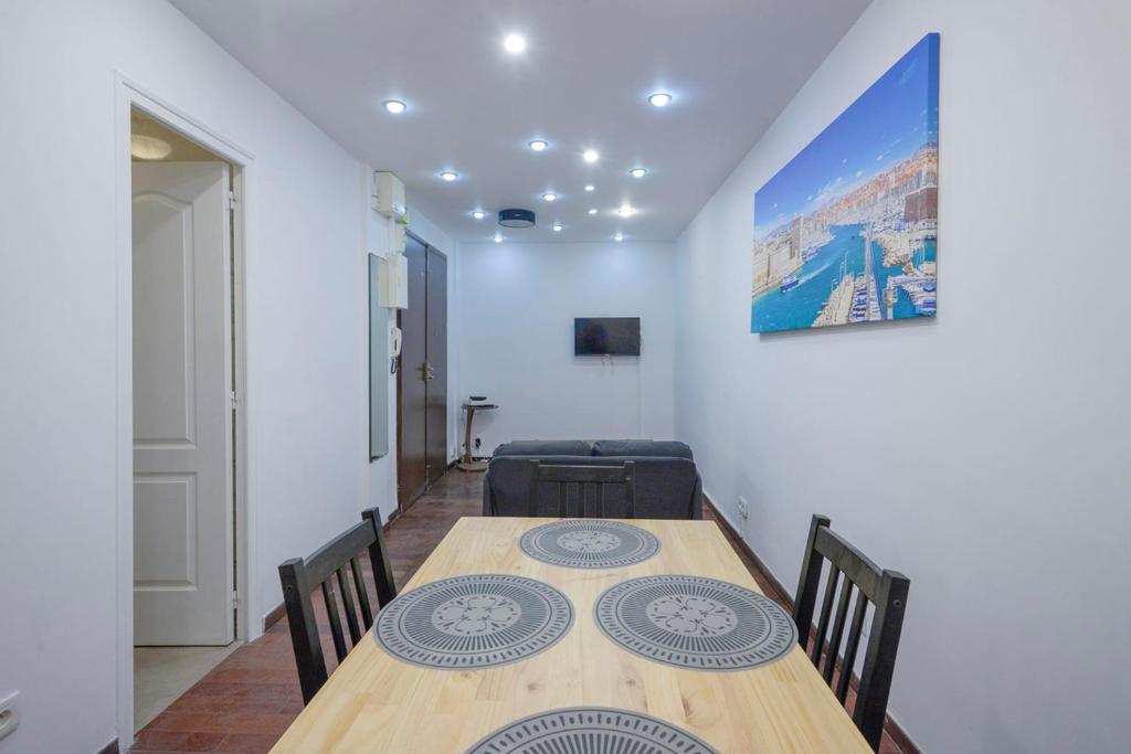 2-bedroom apartment with beautiful views - 4