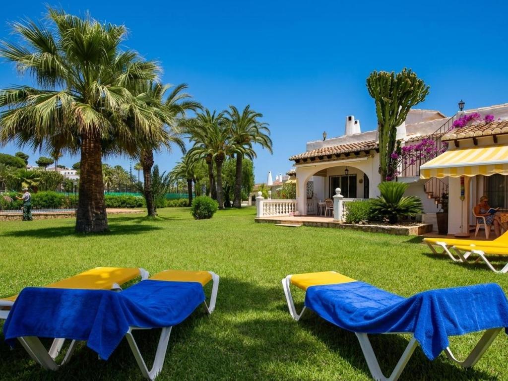 Alquiler vacacional en Moraira con piscina y jardín para 4 personas, cerca de la playa - HISP-216-235 - 1