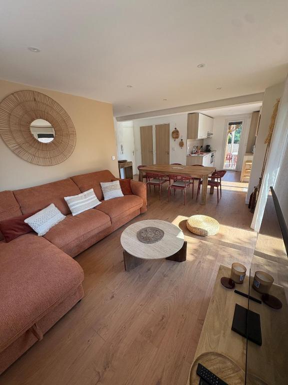 Le Corail, Terrasse, parking privé, plage à 5min - 1