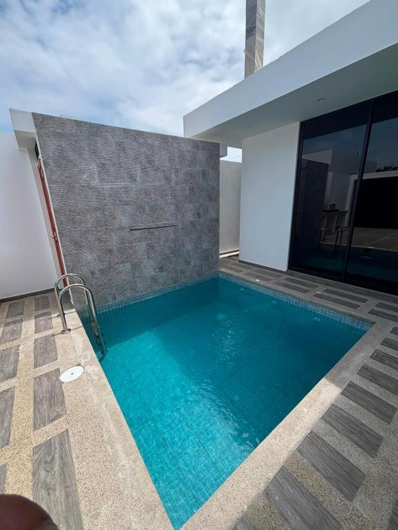Casa Brisa piscina y salida al mar 7 huéspedes - 1