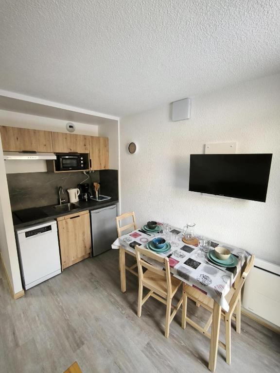 Résidence Roche Blanche - STUDIO 2 PERSONNES EN PLEIN CENTRE DE LA STATION MAE-7794 - 1