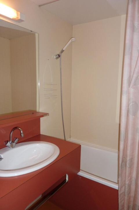 Résidence Roche Blanche - STUDIO EN CENTRE STATION POUR 2 PERSONNES MAE-7796 - 4