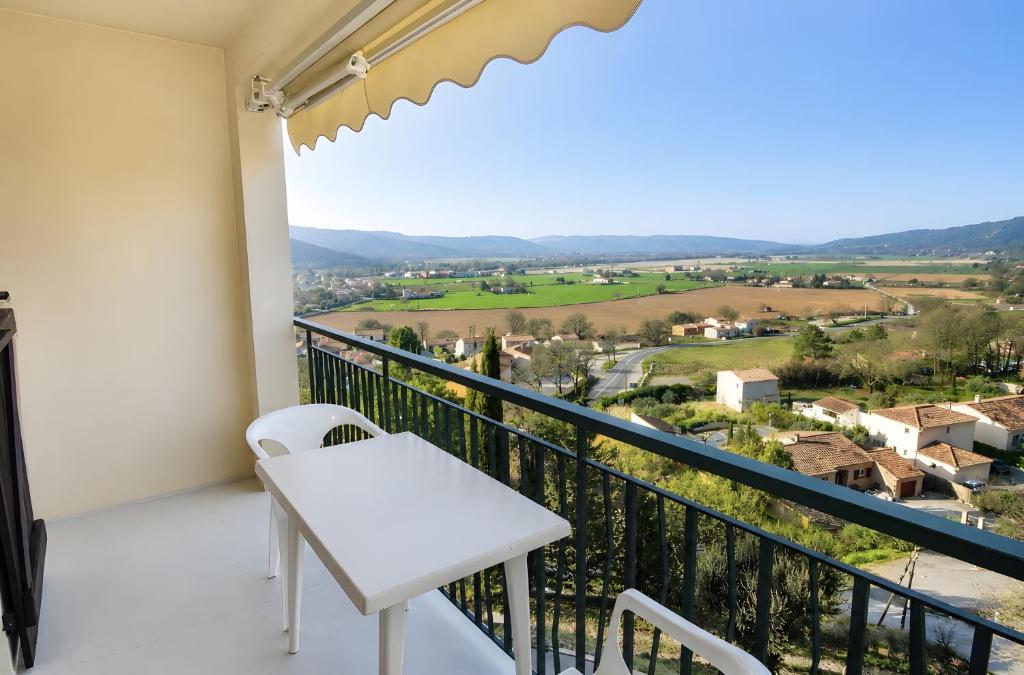 Studio, balcon, cures à Gréoux - 1