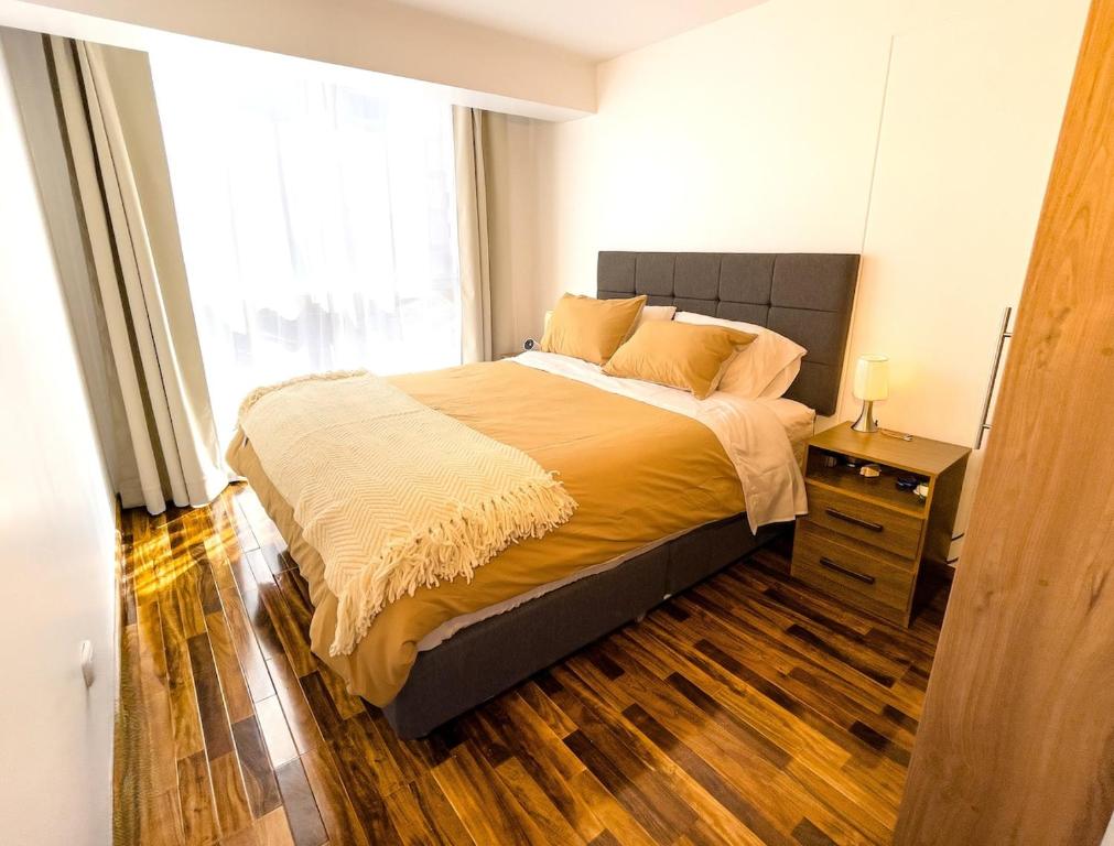Private Bedroom 2 - Shared Apartment with 2 Bedrooms - 1