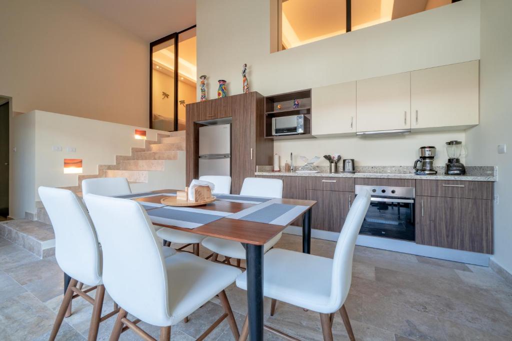 Veranto - 2BR Loft with Rooftop Pool, Gym & Parking - 3