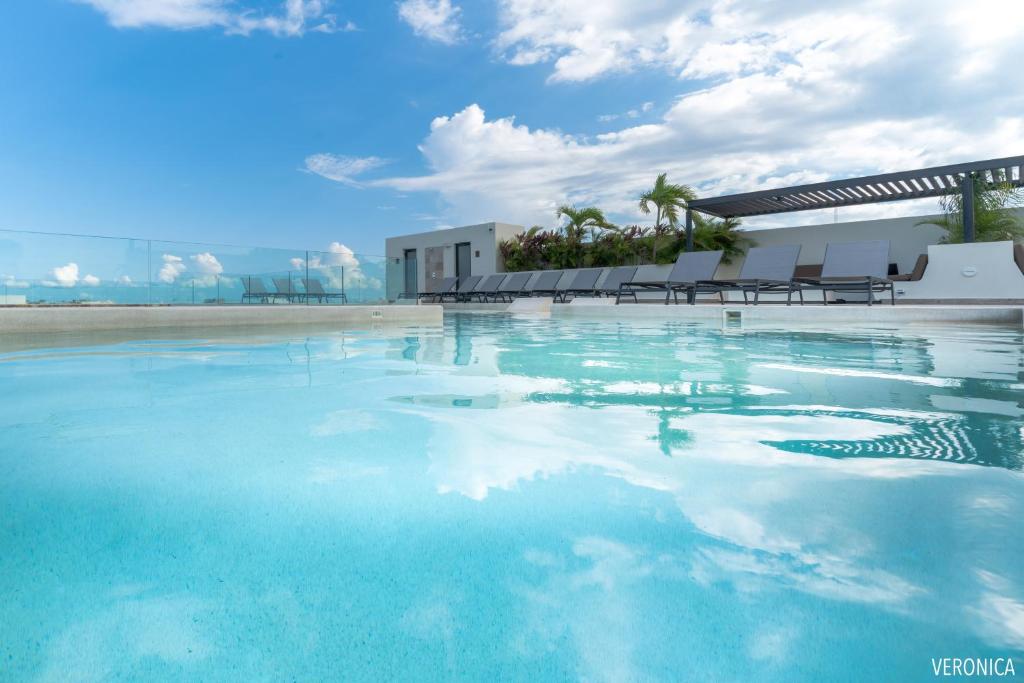 Veranto - 2BR Loft with Rooftop Pool, Gym & Parking - 5