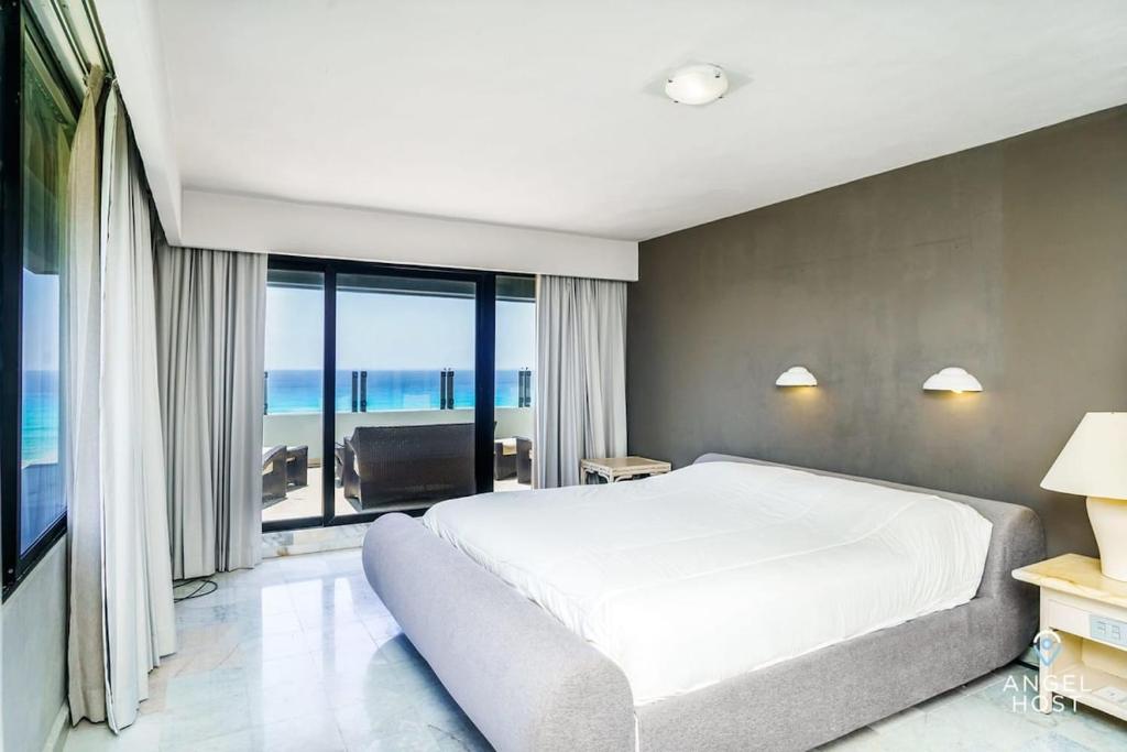 Fabulous Oceanview Suite Access to Beach & Pools - 5