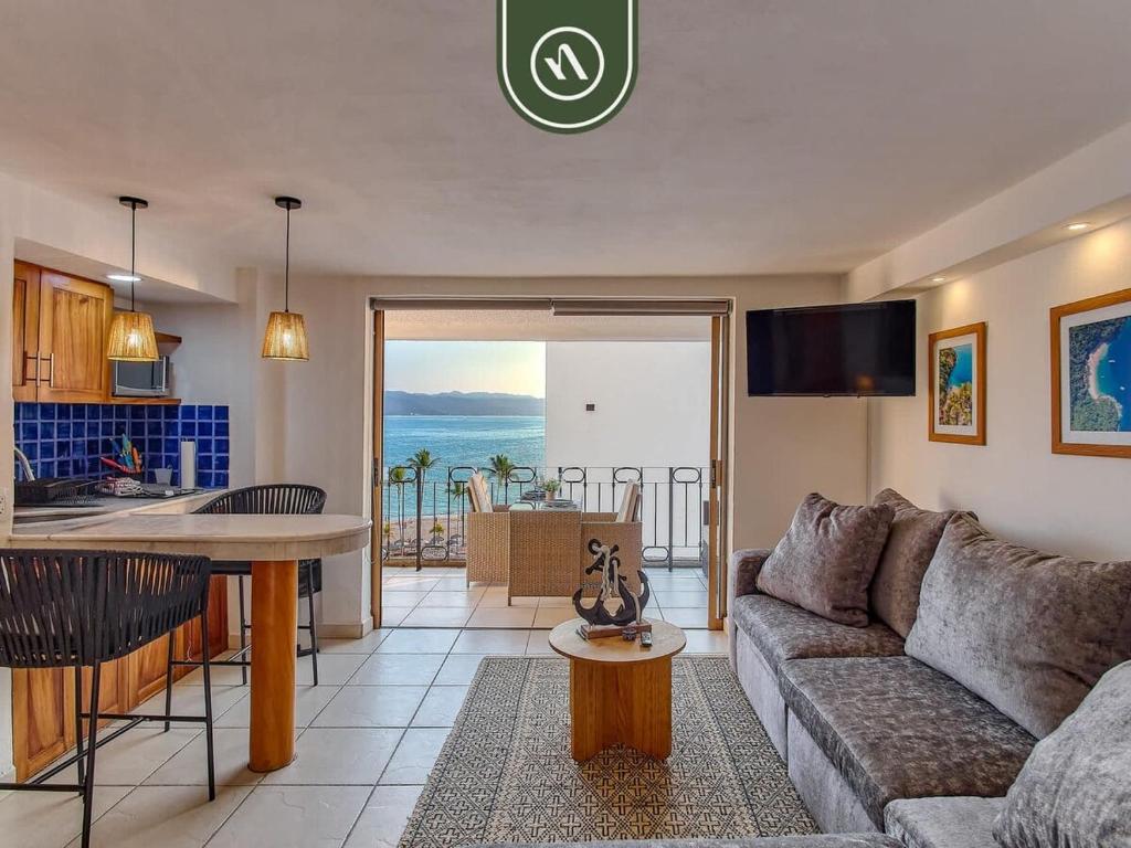 Oceanview 1 BR Condo 3 Min Away to the Beach - 3