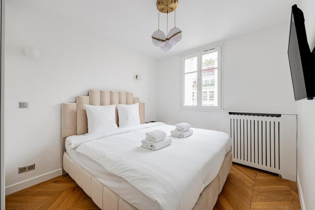 Avenue Montaigne - Champs Elysées - Unobstructed view - 2