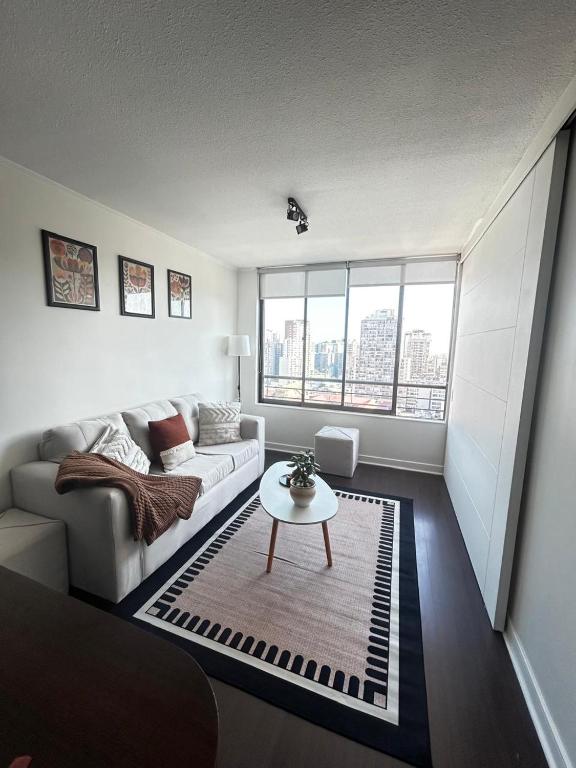 Metro UC and Lastarria Ideal location - 3