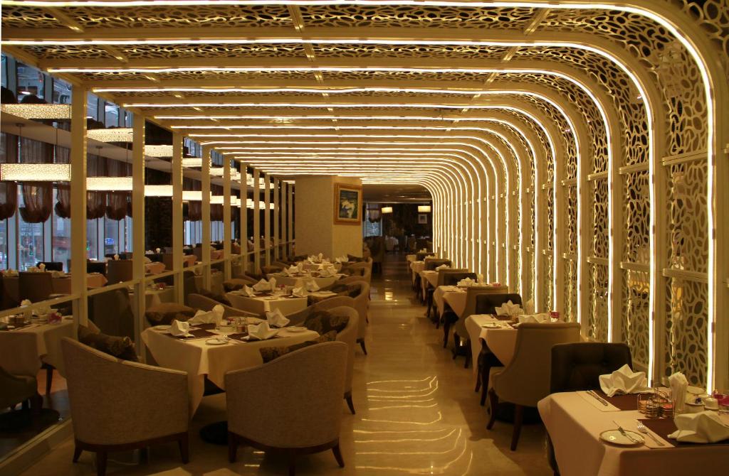 Bar/lounge