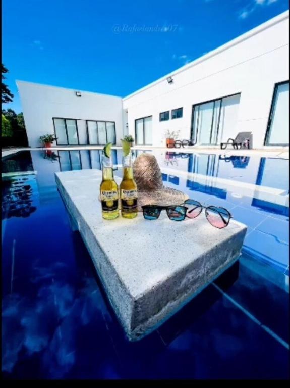Espectacular Casa con Piscina - 1