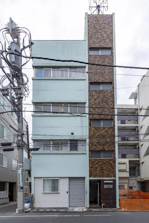 Tokyo Flash Hideout