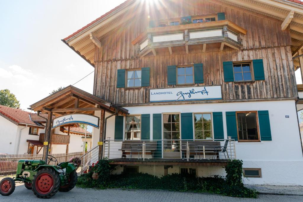 Landhotel Guglhupf - 1