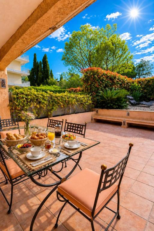 Cap et Soleil Peaceful Garden, 2 Terraces, Pool, Garage, 5 Min Walk to Beach - 3