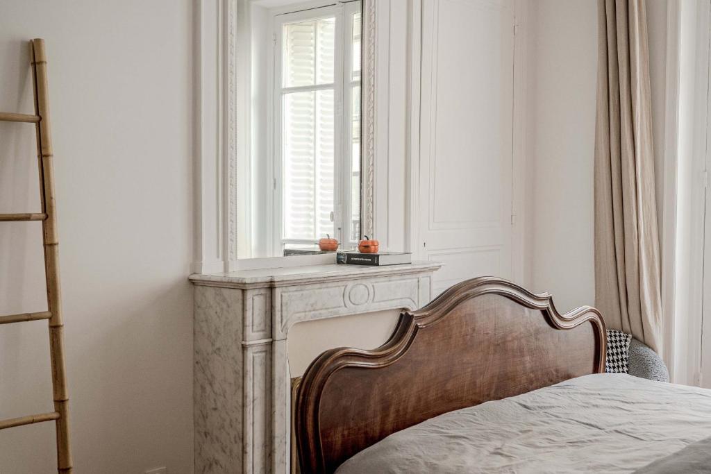 Apartment 2 bedroom with lift Paris 8 Saint-Lazare - 4