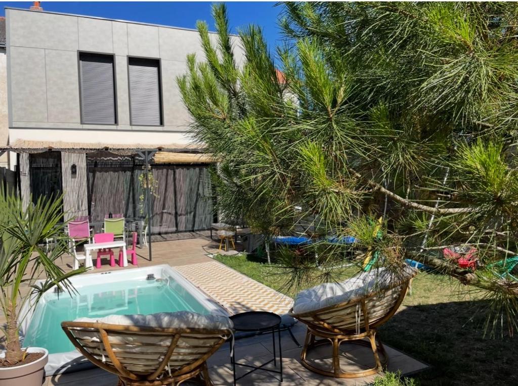 Maison Tours Centre avec Spa de nage - 1