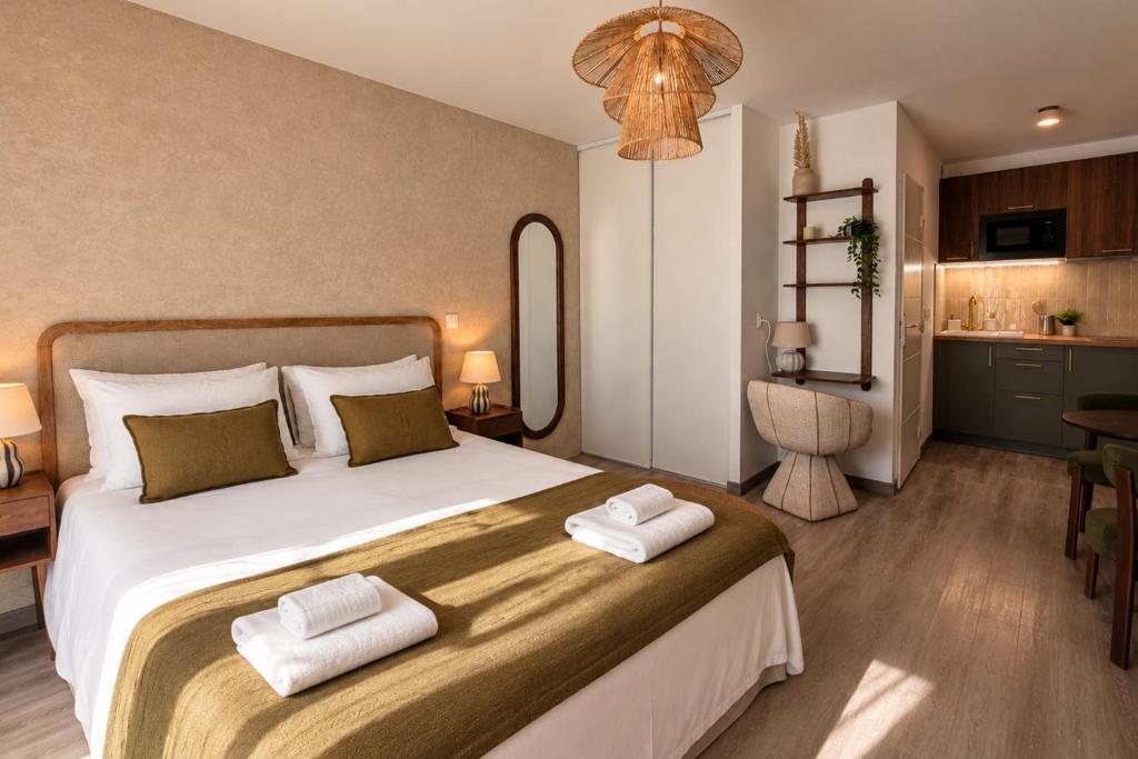 L'Oustaloun Charming studio with pool & parking - 3