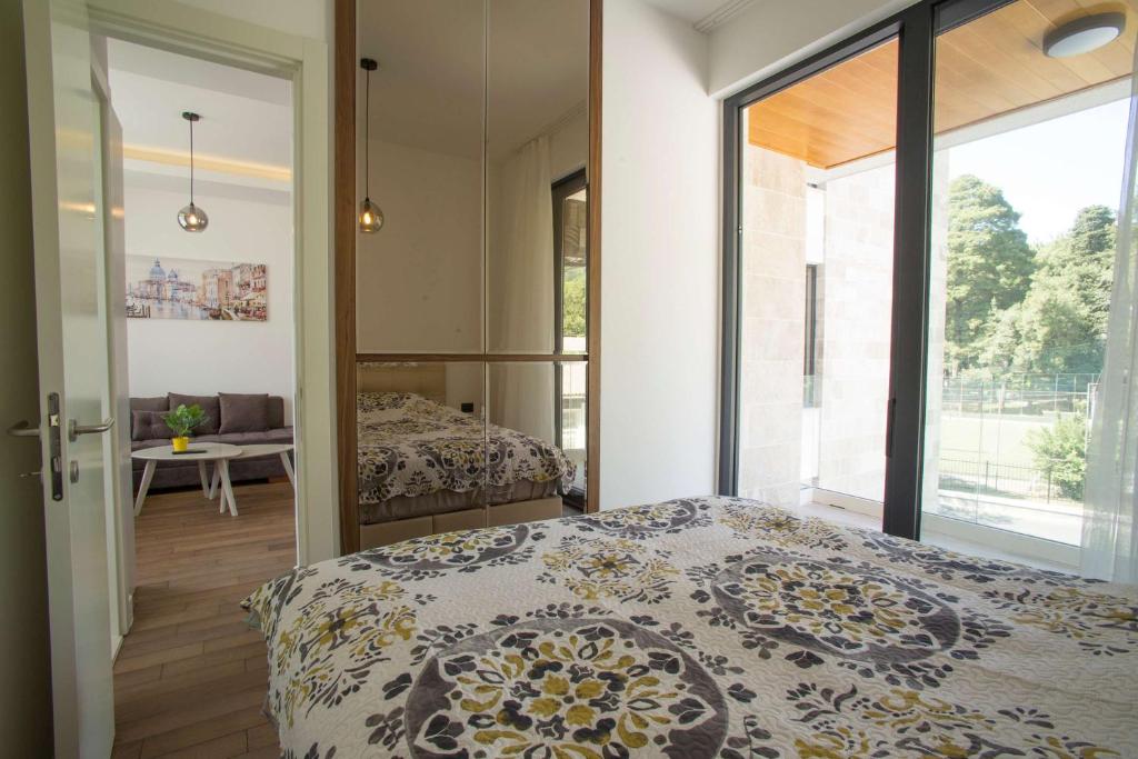 Park Residence 5 - 1 br & Parking at Tivat Center - 5