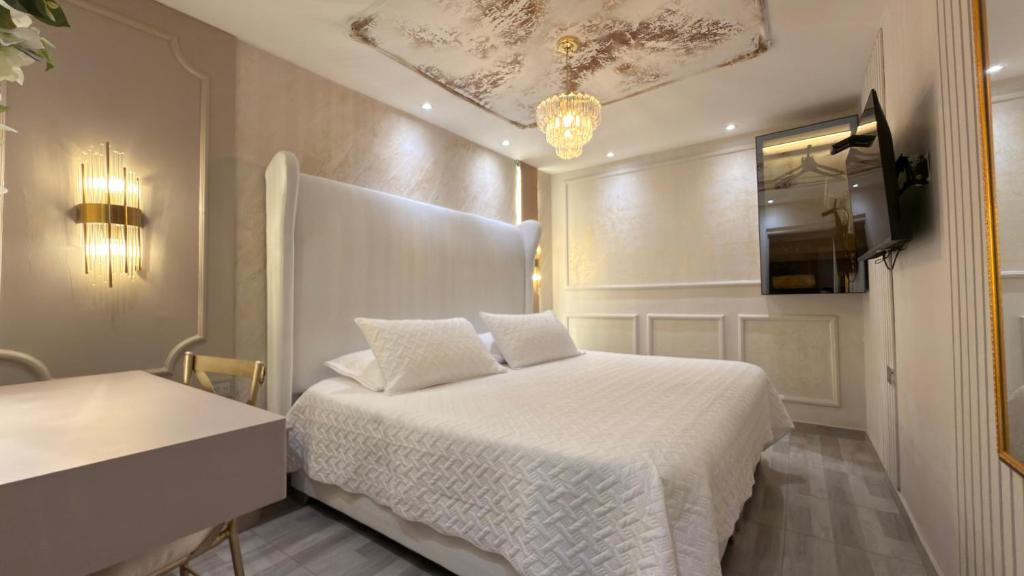 Hotel Paris Carré - 2